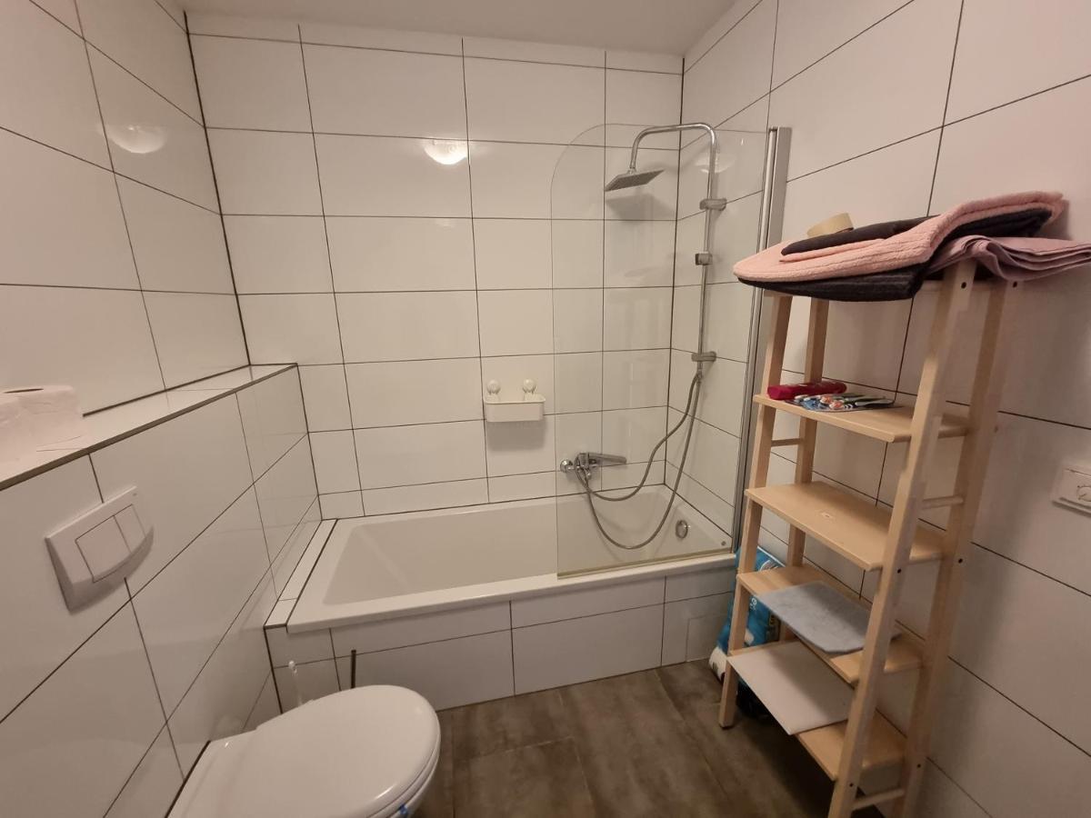 Landau, Schoene Helle Gemuetliche Wohnung 朗道因德普法尔茨 外观 照片